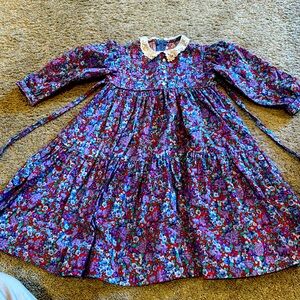Vintage floral girls dress